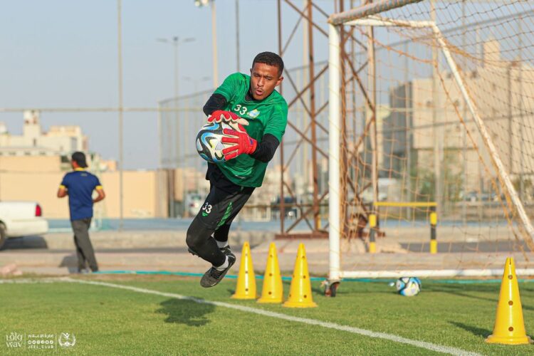 الجيل يستأنف تدريباته ويستعد للنعيرية