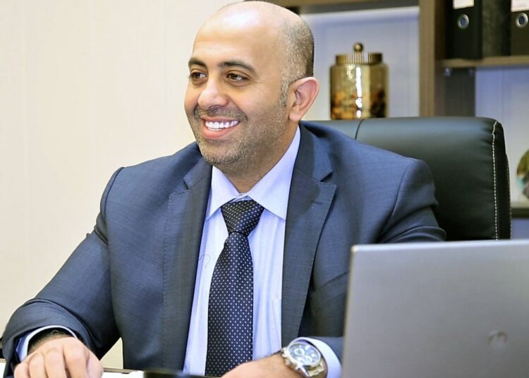 (HSC) تعكس البوصلة وتتشبث بأهلها ولبنان لتسهم بالنهوض