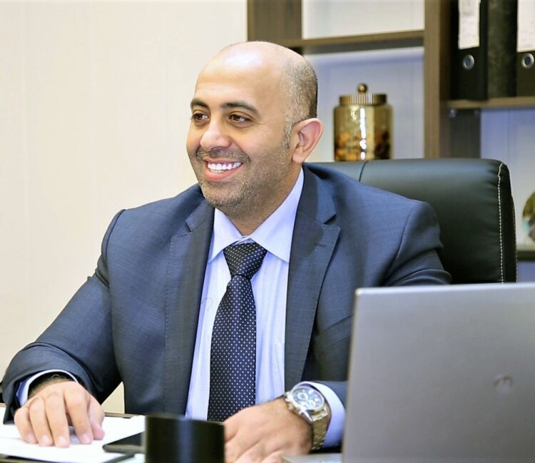 (HSC) تعكس البوصلة وتتشبث بأهلها ولبنان لتسهم بالنهوض