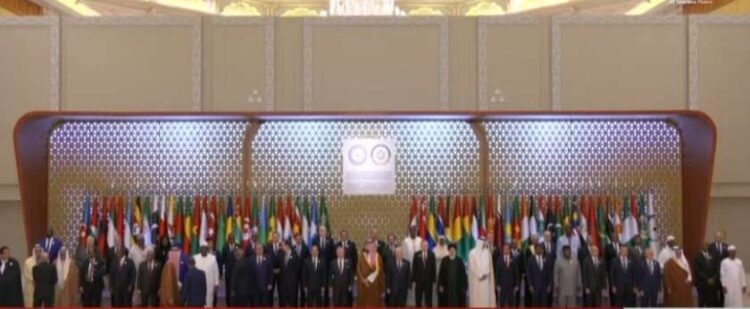 القمة العربية الإسلامية والرئيسان رئيسي والأسد