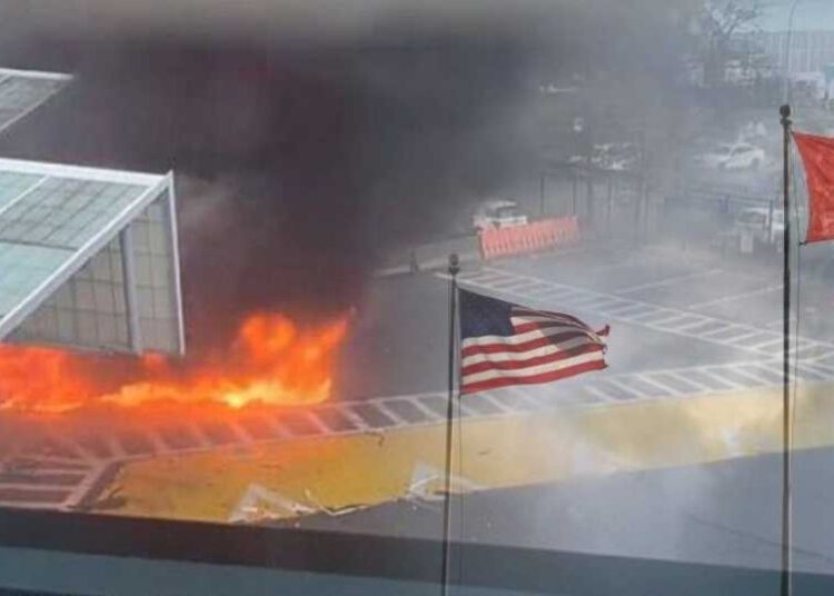 انفجار سيّارة على الحدود الأميركية – الكنديّة.. FBI: لم يكن عملا إرهابيا
