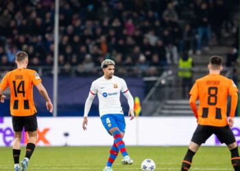 سقوط برشلونة ضد شاختار