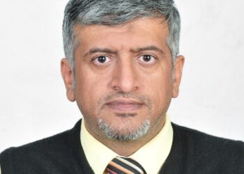 ثورة الذكاء الاصطناعي في رقمنة الخدمات الاستشارية