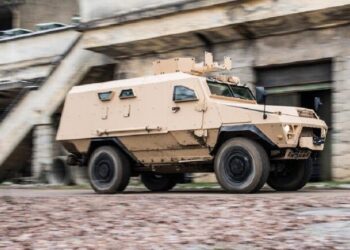 فرنسا ترسل إلى أرمينيا مركبات مدرعة كانت مخصصة لأوكرانيا