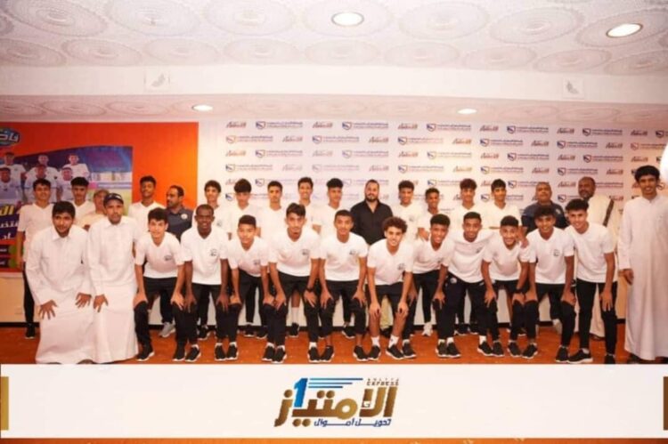 بعد يوم من تتويجه … شبكة الامتياز ومجموعة المنتاب التجارية تستضيفان وتكرمان بعثة منتخبنا الوطني المتوج بكأس غرب آسيا للناشئين في مدينة صلالة