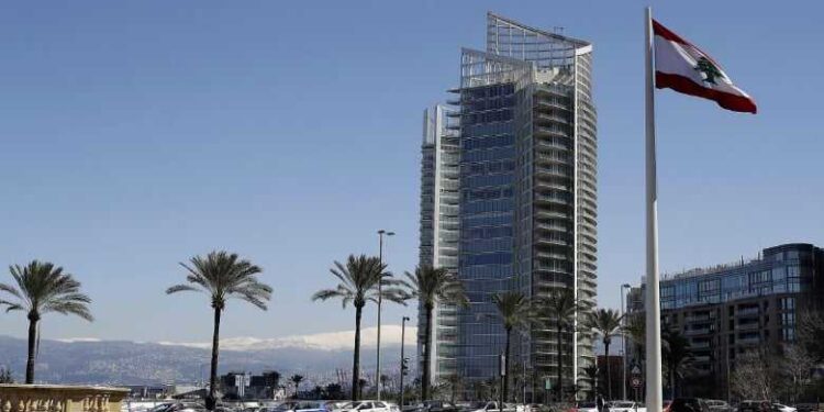 الطقس غدا غائم والحرارة فوق معدلاتها جبلا وداخلا