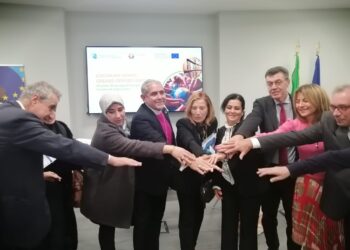 تعزيز مشاريع التدريب الجامعي للاجئين والتعليم بلا حدود