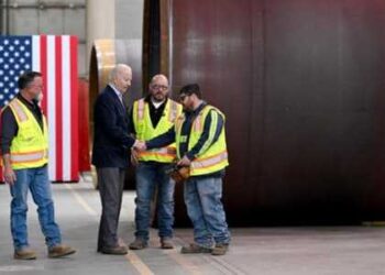 #اميركا_ بايدن: لدي رمز لتفجير العالم