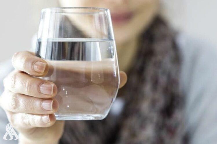 ما هي كمية الماء التي يحتاجها الإنسان يومياً