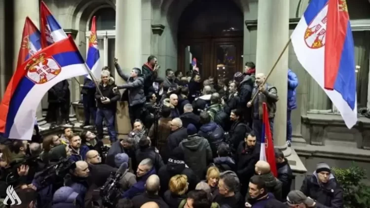 صربيا.. صدامات بين الشرطة ومتظاهرين رافضين لنتائج الانتخابات