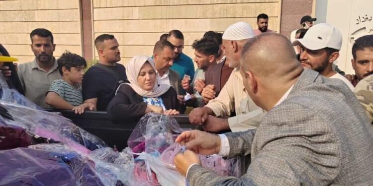 الأسواق المركزية توزع مساعدات عينية في الطارمية