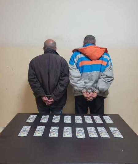 مروّجا عملة مزيّفة أوقفتهما شعبة المعلومات بكمين محكم!