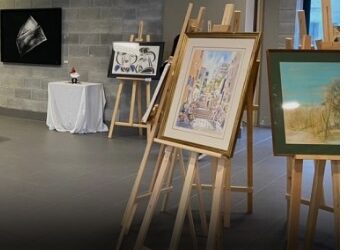 معرض ROTATING ART في مدرسة راهبات القلبين الأقدسين