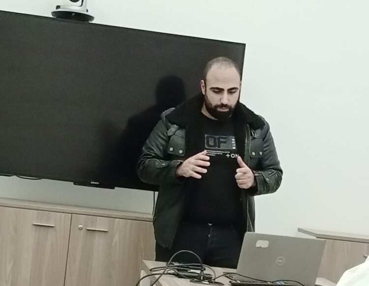 أسعد هاني الحلبي يتفوّق بالماجستير في الذكاء الاصطناعي من “الأميركية”