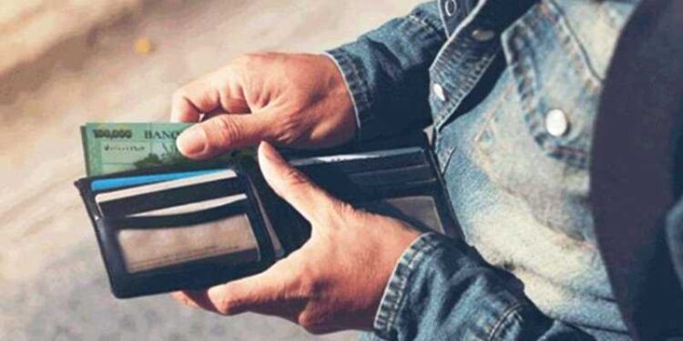 في موازنة 2024: رفعُ رسم مهمّ… وهؤلاء “أكلوا الضّرب”!