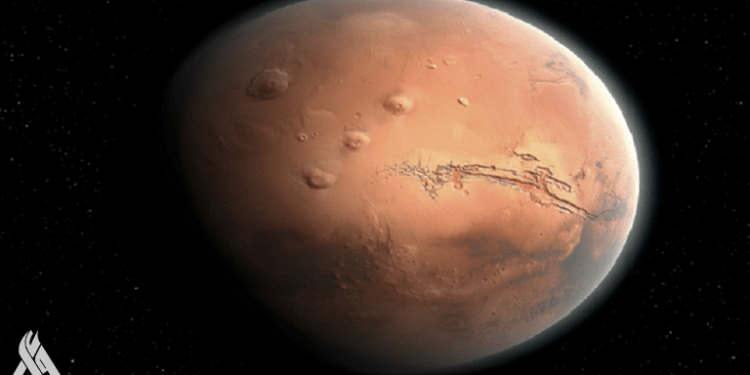 العثور على كمية هائلة من الجليد المائي على سطح المريخ