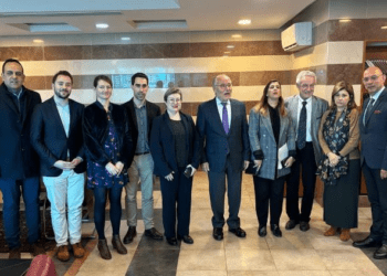 الحلبي اطلع من رئيسة المركز التربوي ووفد فرنسي على مذكرة التفاهم لتطوير المهارات الرقمية وعرض مع زواره شؤونا تربيوية