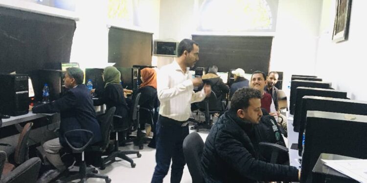 اليمن.. صندوق تنمية المهارات يختتم برنامجا تدريبيا في الإكسل بالتعاون مع معهد سيدز