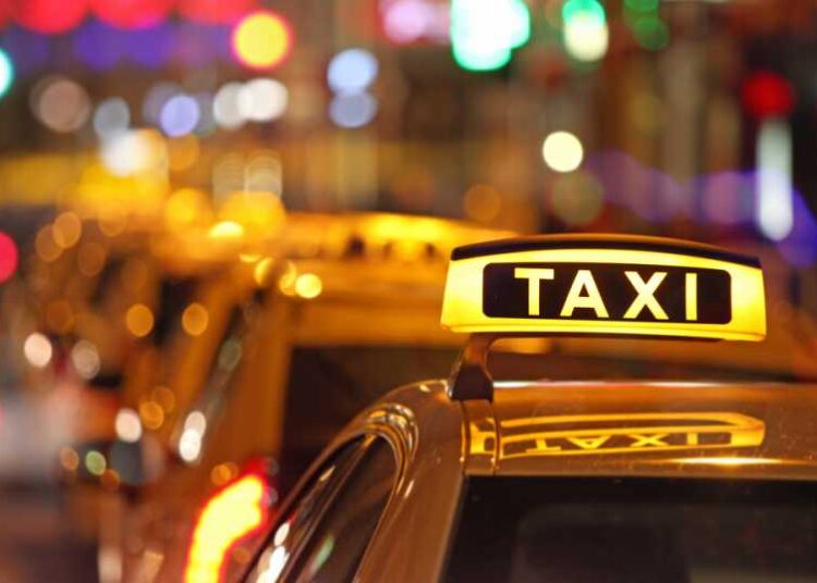 بدل النقل أعلى من الحدّ الأدنى للأجور والأسمر: تفاهمات مع الهيئات الاقتصادية حول زيادة الرواتب