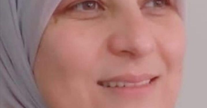 الزميلة المكرمة الدكتورة رهف حنيدق وأسرتها شهداء في رفح في ذمة الله
