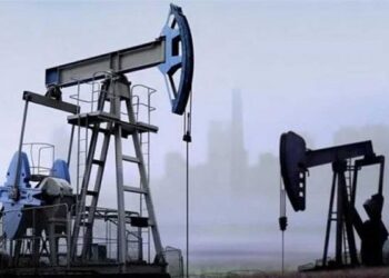 ارتفاع أسعار النفط وخام برنت يسجل 82 دولاراً للبرميل