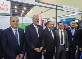 بوشكيان من الجزائر: العلاقات واعدة واستثمار نقاط القوة يؤمّن مصلحة البلدين