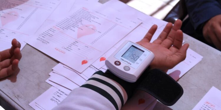 صنعاء .. الجامعة اللبنانية تنظم حملة تبرعات بالدعم لصالح مرضى الثلاسيميا