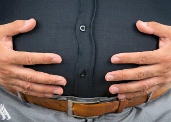 عادة يومية بسيطة تساعد في شفط دهون البطن