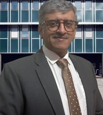 الدساتير العائلية مفتاح استدامة ونجاح الشركات العائلية في اليمن والخليج العربي