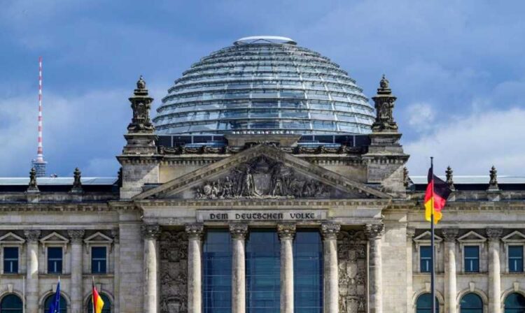 ألمانيا تواجه تهمة “تسهيل ارتكاب إبادة” بحقّ الفلسطينيين في غزة