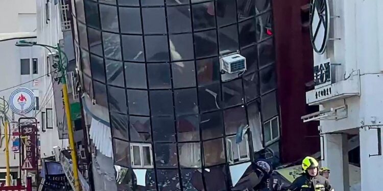 ارتفاع عدد ضحايا زلزال تايوان….