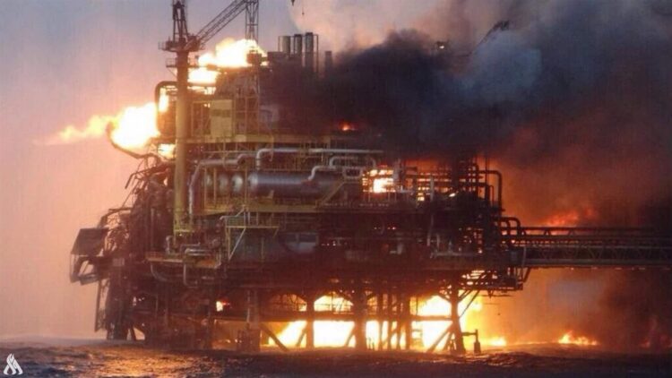 الطاقة المكسيكية: حريق هائل بمنصة نفط بحرية