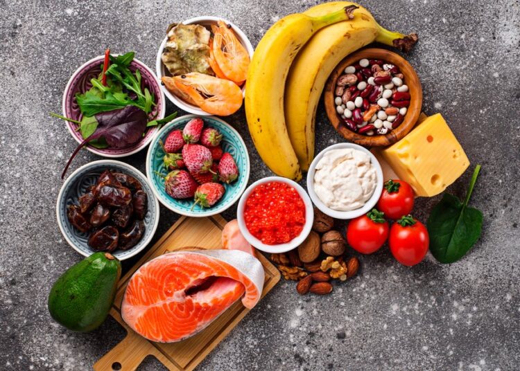 أطعمة تحسّن المزاج وتعزز عمل الجملة العصبية