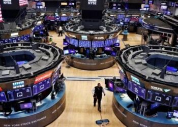 وول ستريت تفتح على ارتفاع