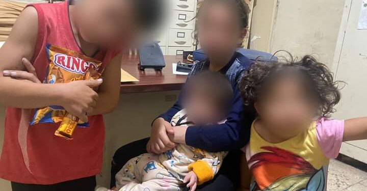 جريمة بحق الطفولة أب يرمي أولاده