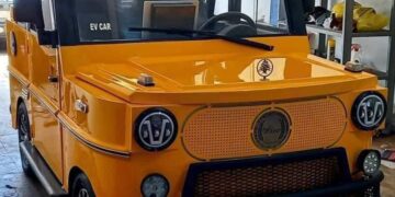 قريبا سنراها قي شوارع بيروت لبنانية مية بلمية  ( تاكسي ليرة )