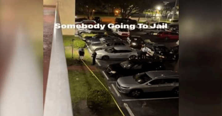 صادم جدا ..فتاة تبلغ من العمر 14 عامًا تقتل جدتها في الولايات المتحدة