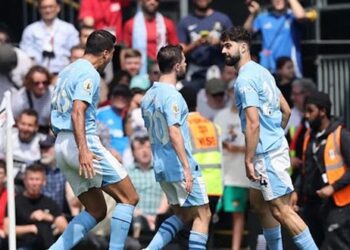 مانشستر سيتي يتصدر الدوري الإنكليزي بعد فوزه على فولهام