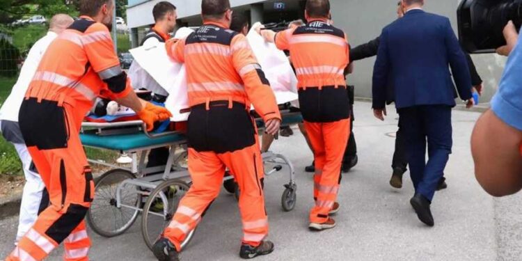 حالة رئيس الوزراء السلوفاكي مستقرة لكن لا تزال خطيرة