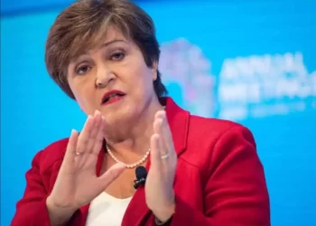 مديرة صندوق النقد تقول بأن الذكاء الاصطناعي يضرب سوق العمل مثل تسونامي