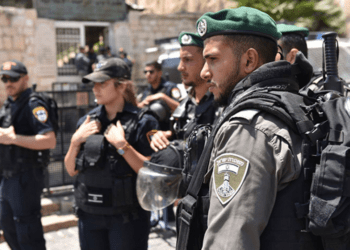 جرح شرطي أمام السفارة الإسرائيلية في بلغراد