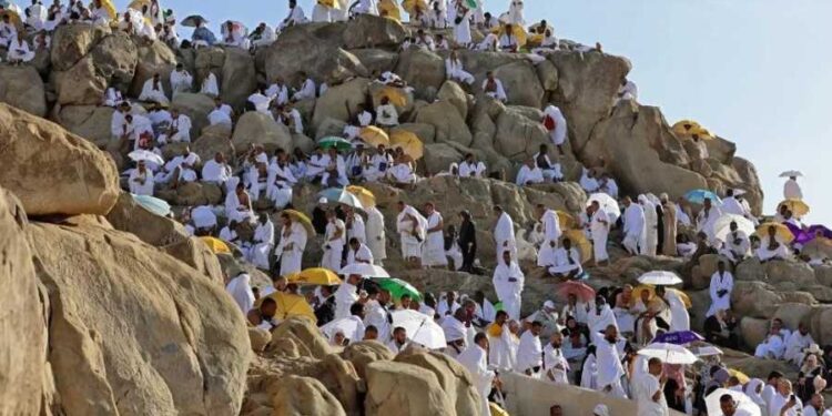 أول تعليق رسمي سعودي على عدد الحجاج المتوفين