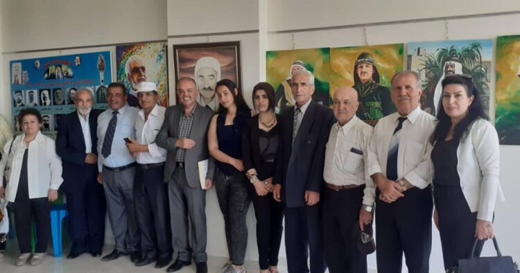 تكريم المجاهدين حمزة درويش ومحمد شرف ومؤيد شرف