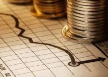 اقتصاد.. إصلاح الاقتصاد الكويتي رهنٌ بمواجهة 3 تحديات جوهرية.. ما هي؟!