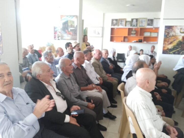 تكريم المجاهدين حمزة درويش ومحمد شرف ومؤيد شرف