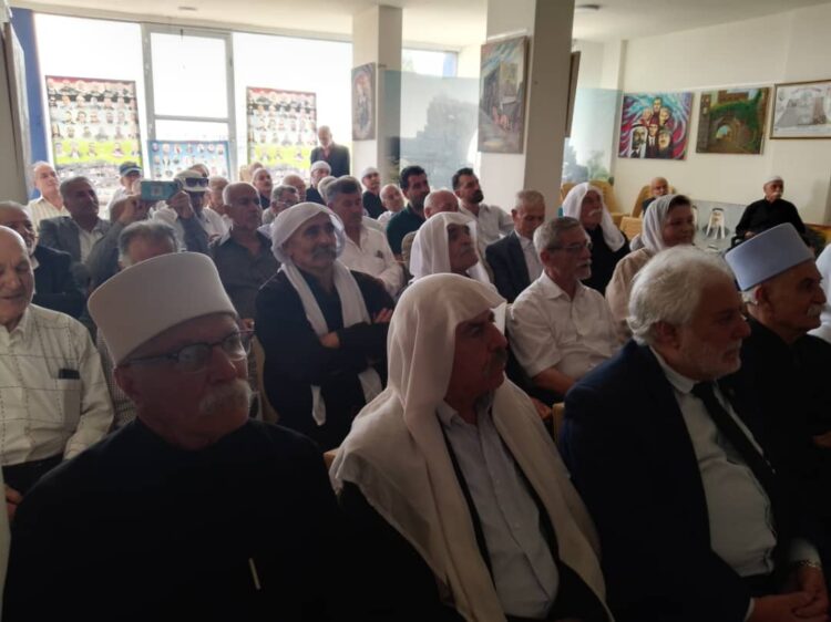 تكريم المجاهدين حمزة درويش ومحمد شرف ومؤيد شرف