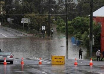 فيضانات وعمليات إنقاذ بسبب أمطار غزيرة شرق أستراليا