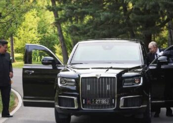 تفاصيل هدية بوتين لكيم…..