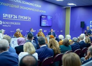 سلطنة عمان تستعرض الفرص الاستثمارية الواعدة في منتدى سانت بطرسبرغ