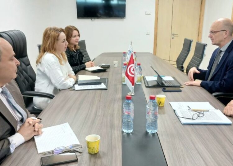 وزيرة الاقتصاد المغربية ومدير المنطقة المغاربية للبنك الدولي يستعرضان تقدم تنفيذ بعض المشاريع